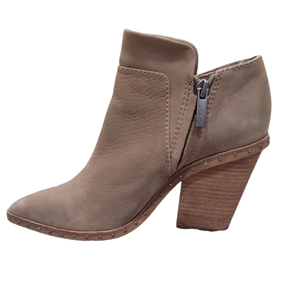 Mercer Edit Brown Suede Heeled Ankle Booties Size 6.5 - Picture 2 of 7